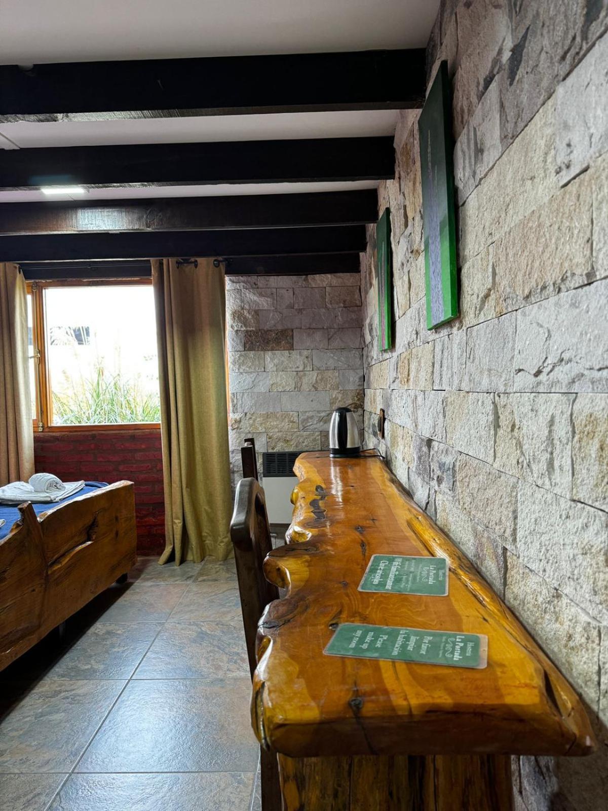 Hosteria La Portada Trevelín Extérieur photo