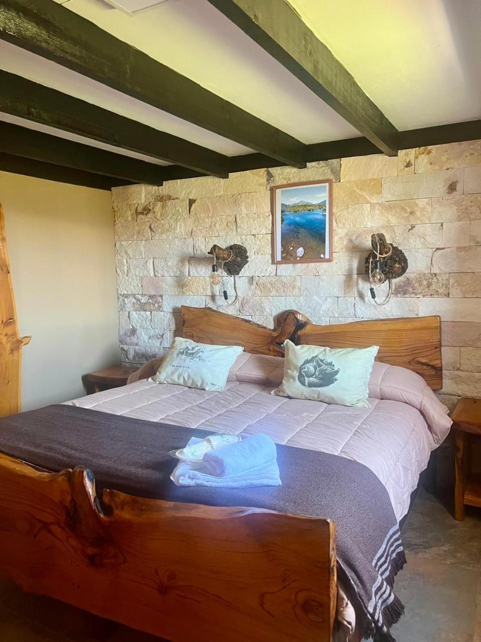 Hosteria La Portada Trevelín Extérieur photo